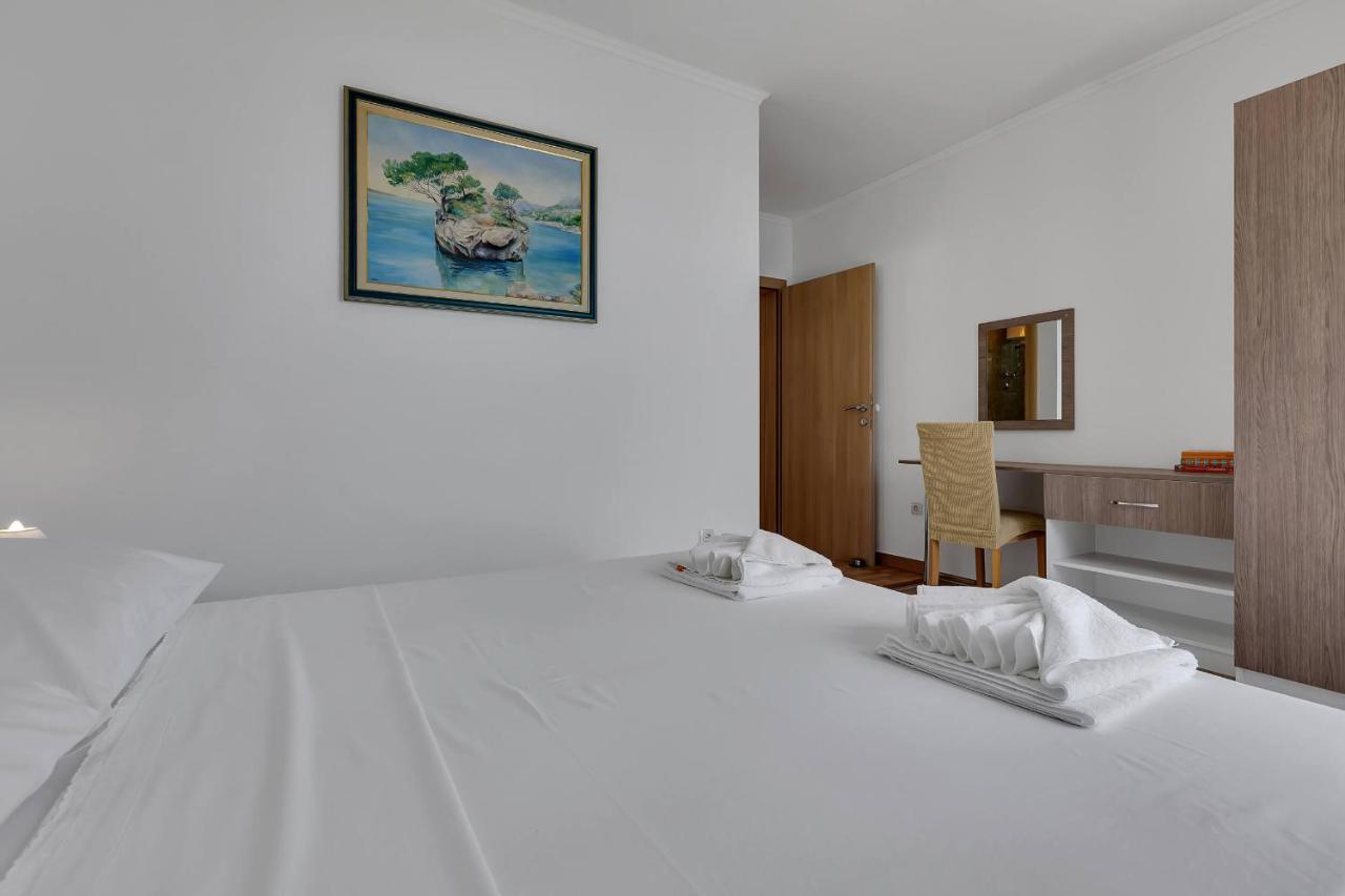 View Blue Apartments เบรลา ภายนอก รูปภาพ